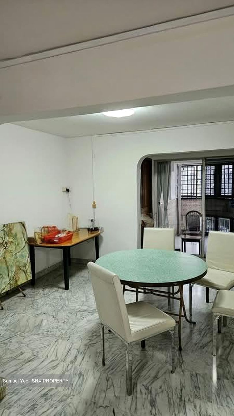 Blk 111 Jurong East Ville (Jurong East), HDB 5 Rooms #584379901